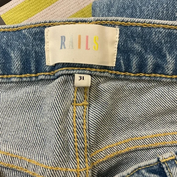 RAILS Straight Leg Cropped Jeans - Picture 4 of 7